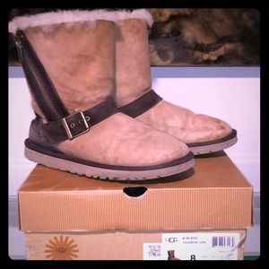 Ugg Blaise boot size 8